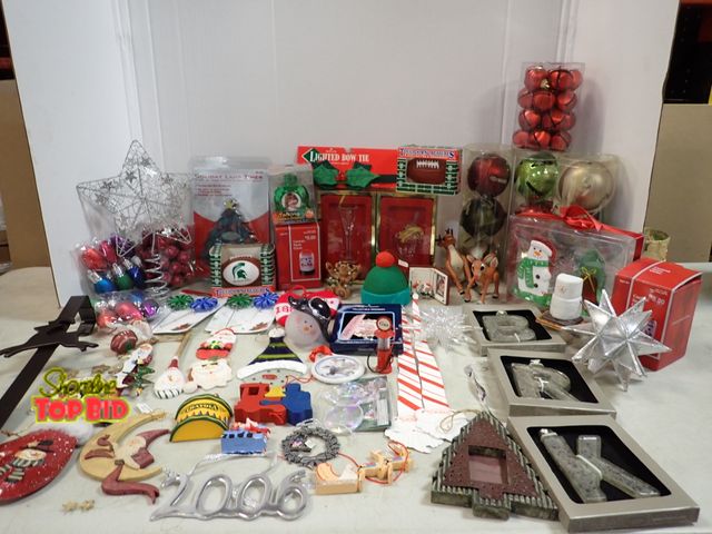 Lot 59-41684 - Holiday ornaments and decorations