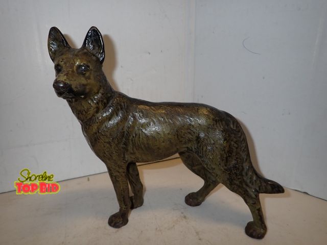 Lot 59-14291 - Antique Cast Iron German Shepherd Doorstop by Hubley 9" tall x 8" long