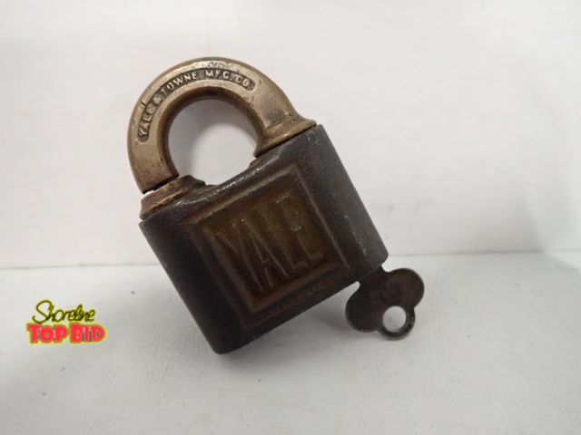 Lot 59-10304 - Solid Brass Yale &amp; Towne Antique Padlock with Push Key, Working, Very Rare