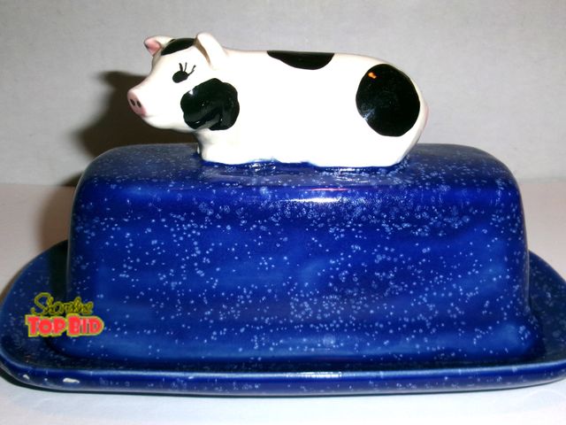 Lot 59-74540 - Vintage Ceramic Cow Butter Dish - no flaws