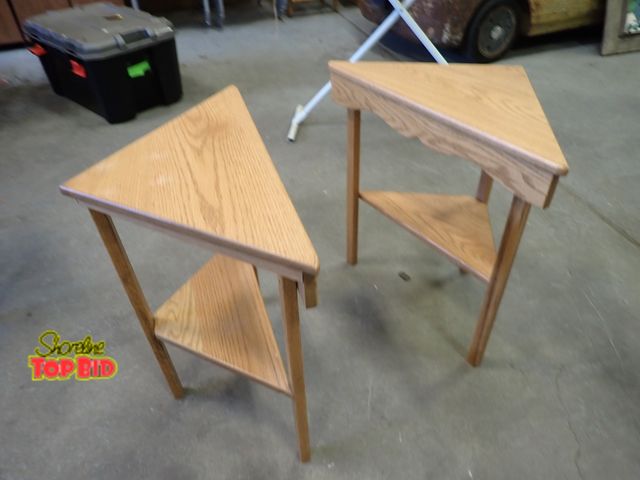 Lot 59-20094 - 2 Heavy Oak Corner End Tables, Great Condition