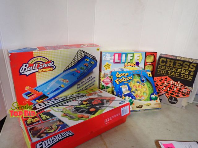 Lot 59-51001 - 5 Board Games