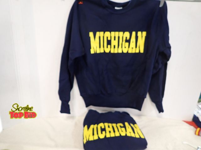 Lot 59-13152 - 2 New Old Stock Vintage 1980s-1990s Navy Blue University of Michigan Crewneck Sweatshirts - Size Lar...