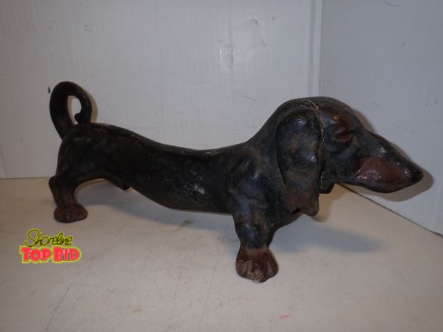 Lot 59-14302 - Antique Cast Iron Dachshund Door Stop, Very Heavy, early 20th Century, 15 1/2" Long