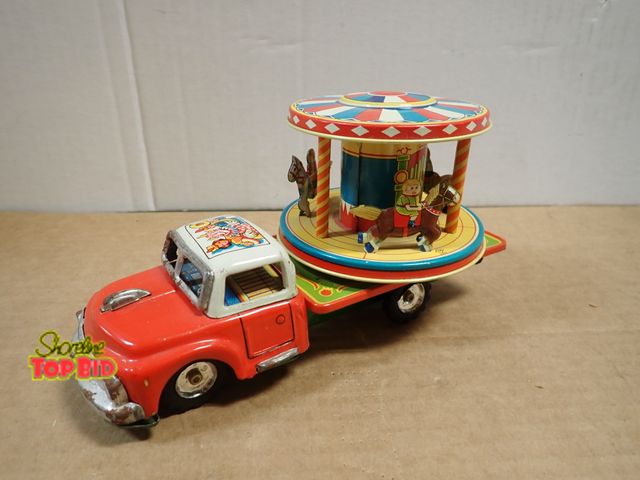 Lot 59-24124 - Vintage Nomura Carousel Truck with Rubber Tires, Works, Japan Toy M-1956 Friction