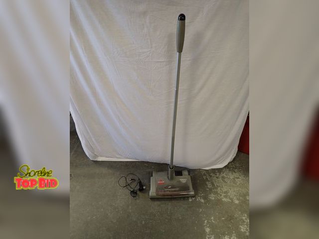 Lot 59-20009 - Bissell Perfect Sweep Turbo Cordless Rechargeable Sweeper, working