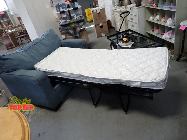 Lot 59-50128 - Love Seat Hide-A-Bed