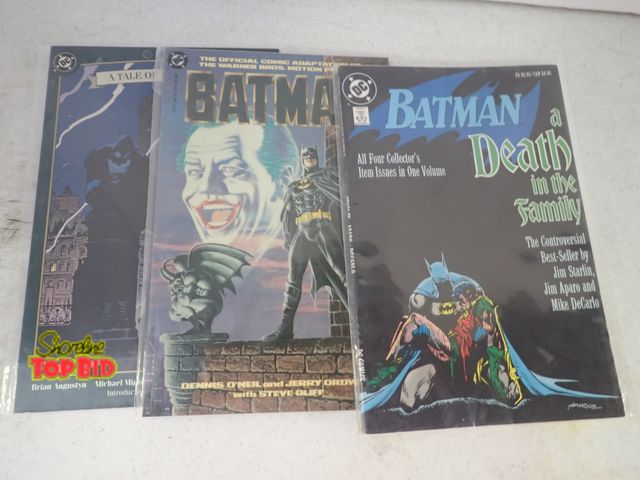 Lot 59-51036 - 3 Batman Comic Books