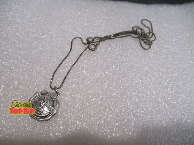 Lot 59-80012 - sterling  Necklace small lake Placid sterling silver charm necklace skiing