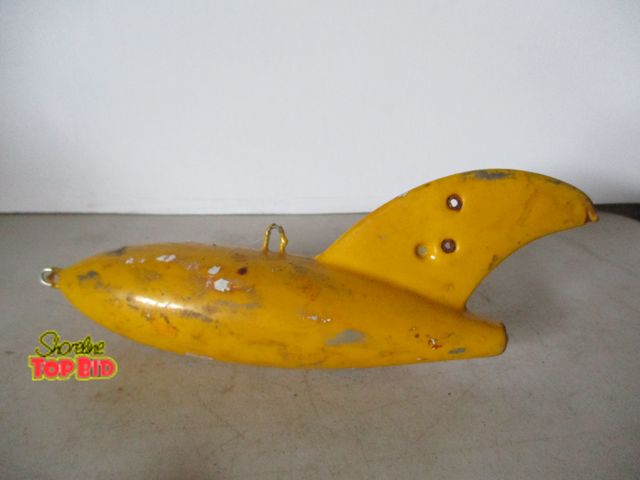 Lot 59-10021 - 1970s Downrigger Weight