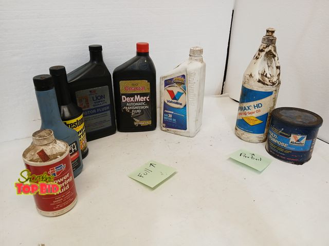 Lot 59-71024 - Garage lot oils most all unused