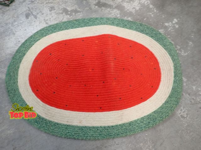 Lot 59-41682 - Watermelon woven rug