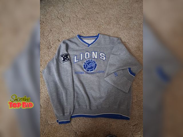 Lot 59-76006 - Men's Detroit Lions sweatshirt size L/XL