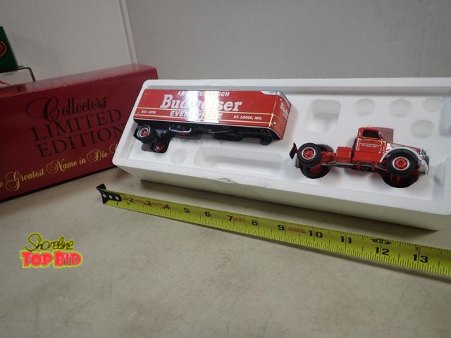 Lot 59-41384 - Matchbox Cast Budweiser Semi, Mint