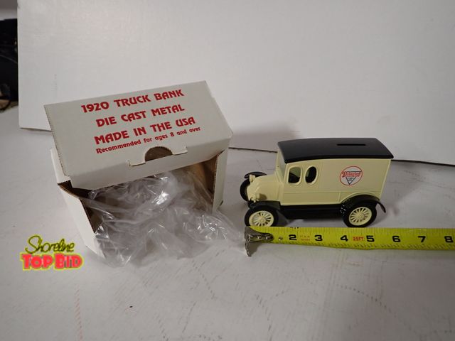 Lot 59-43313 - 1920 Truck Bank Die-Cast Made in USA 6" long, Mint