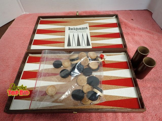 Lot 59-10338 - Vintage Backgammon Set - Checkers are made of Bakelite, Playing Surface is made of cork