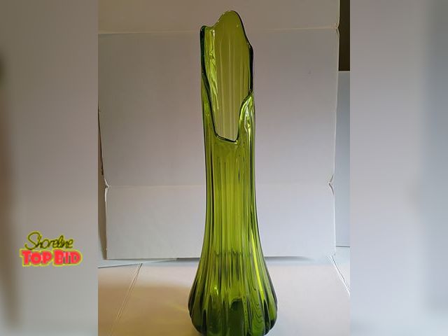 Lot 59-10203 - vintage mid-century modern green swung glass vase features an iconic ribbed column "Simplicity" desi...