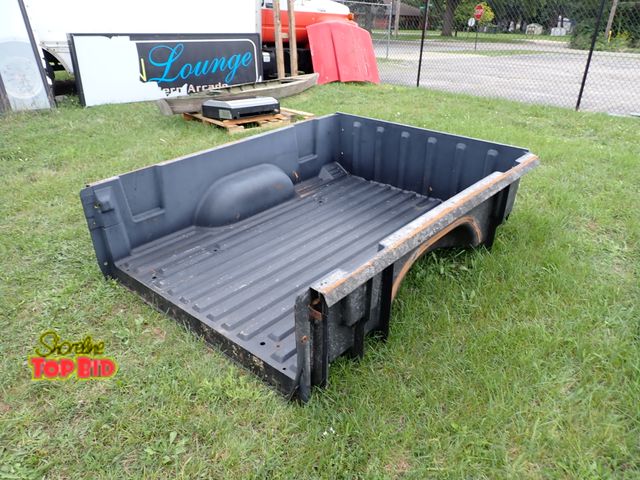 Lot 59-21233 - Fiberglass Hood &amp; 6-ft x 5-ft Truck Bed