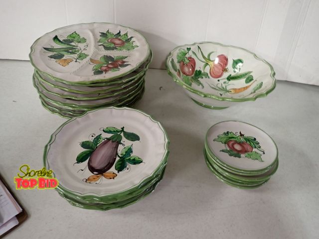 Lot 59-50026 - Set of Anastasia Russo Made in Italy 8 Dinner Plates 11" Divided, 6" Plates, 6 Saucers, 11.5" Servin...