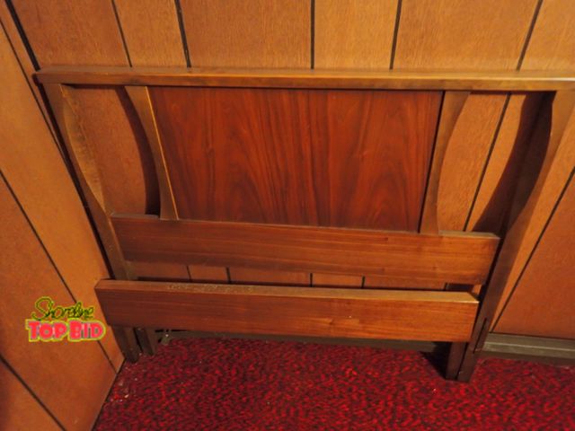 Lot 59-43265 - Mid-Century Twin Size Bed - Head &amp; Foot Boards with Metal Side Rails