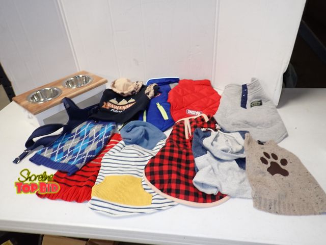 Lot 59-21506 - Small Dog Clothes and Food &amp; Water Dish