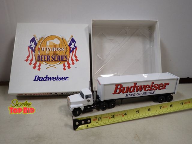 Lot 59-41141 - Winross Beer Series Budweiser Tractor &amp; Trailer 9 1/2" long, 1/34 Scale, Mint