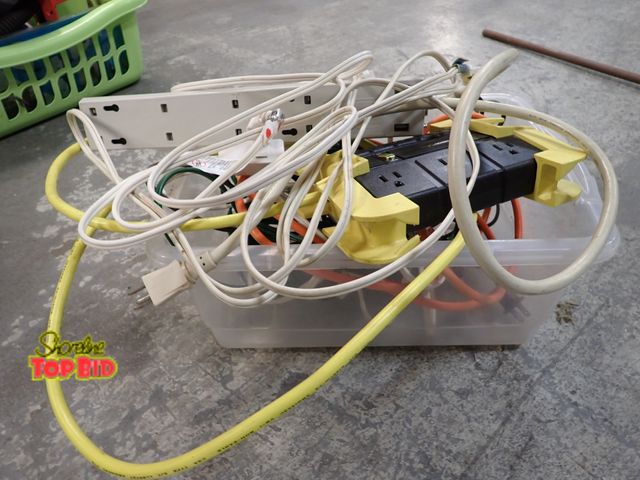 Lot 59-41664 - Misc. electrical cords