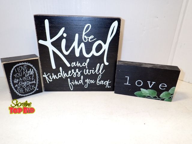 Lot 59-43439 - Be Kind - Home Decor 8" x 8", 4" x 3" and Love 3 1/2" x 6"