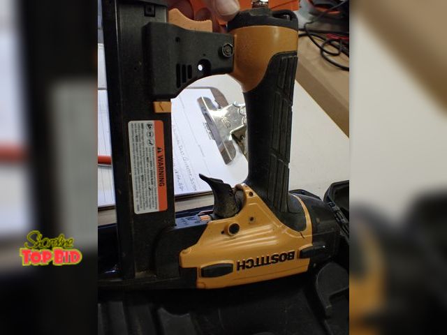 Lot 59-43773 - Bostitch Model SX1838 Air Nailer - Like New, Used Lightly