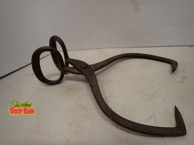 Lot 59-14567 - Gifford-Wood Co. Antique Ice Tongs 1800s Ice Harvesters 14 1/2" long No. 540-1