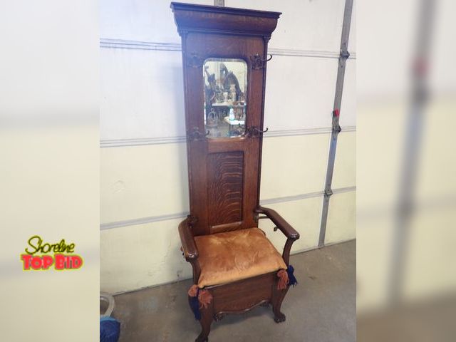 Lot 59-10051 - Antique Tiger Oak Hall Tree