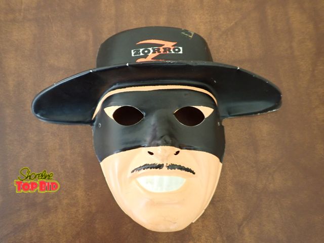 Lot 59-39793 - 1950s Zorro Halloween Plastic Mask - Walt Disney