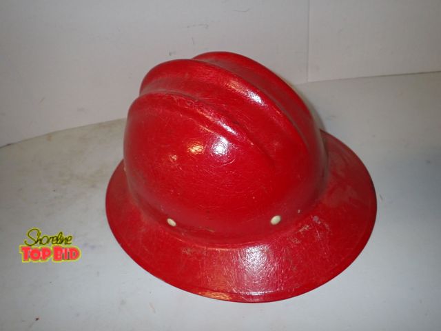 Lot 59-10242 - Mid-Century Industrial Fiberglass Helmet