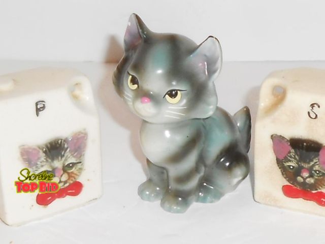 Lot 59-74274 - Vintage Japan Ceramic Cat Lot - S&amp;P set and Too Cute figurine.