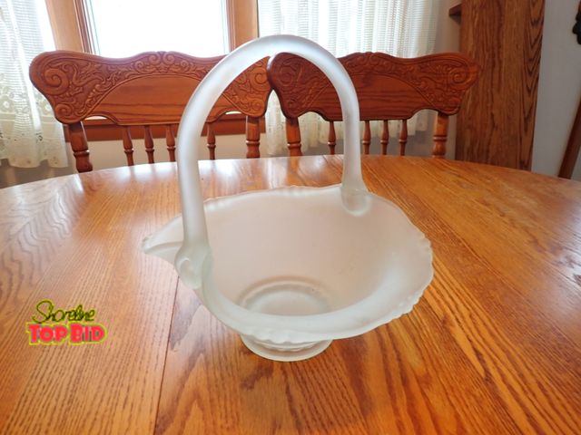 Lot 59-43545 - Vintage Tiara Indian Glass White Satin Frosted Heavy Glass Basket