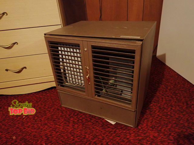 Lot 59-43023 - Vintage Floor Model Sears Cold Spot Thirty Air Conditioner, Works