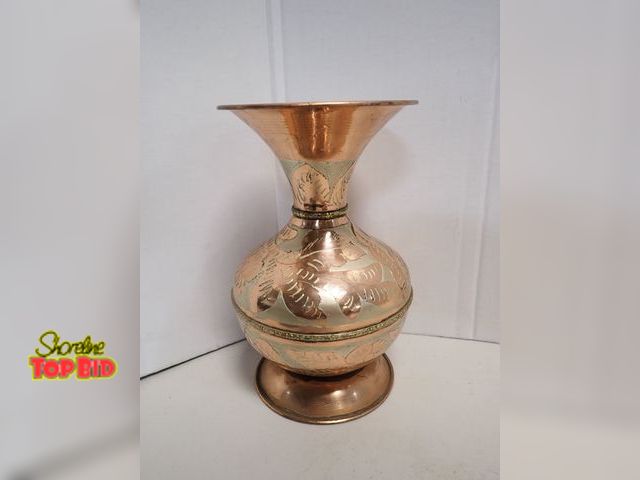 Lot 59-14244 - Moroccan Copper Vase 9" x 5 1/2" dia, Mid-Century, Hand Etched Design
