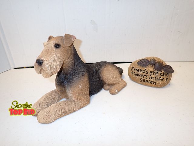 Lot 59-21541 - Sandicast Airedale Terrier Sculpture Hand-Painted and Garden Accent Decor