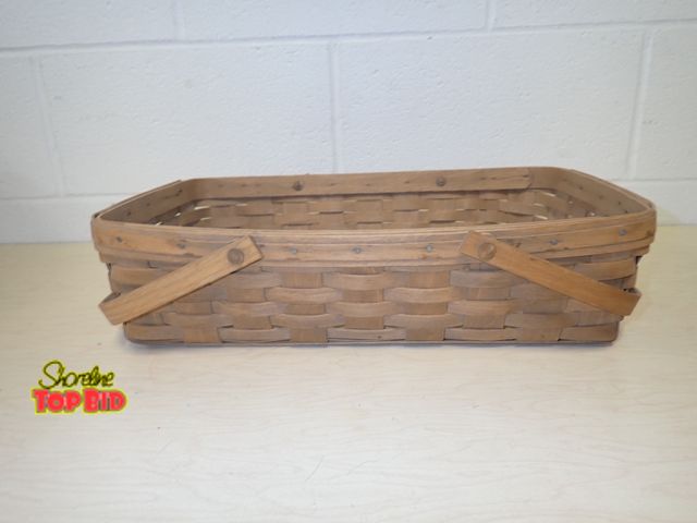 Lot 59-10839 - Longaberger Gathering Basket, Dec 1985, 18" x 11 1/2"