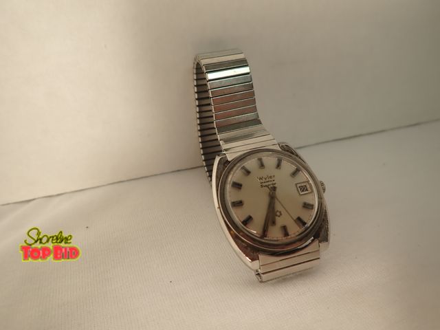 Lot 59-21170 - Vintage Wyler Inca Flex Dynawind Superior in Working Condition, Automatic Wrsitwatch 1960s
