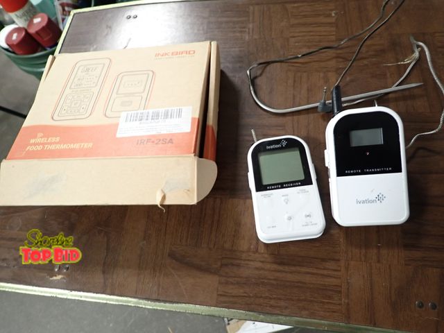 Lot 59-41080 - 2 Wireless Food Thermometers