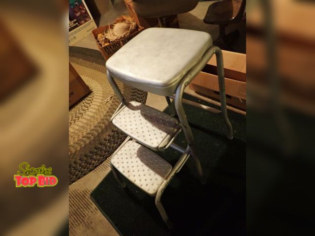 Lot 59-43393 - Vintage Step Stool