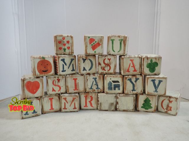 Lot 59-41808 - Vintage wooden alphabet blocks