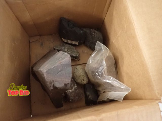 Lot 59-50004 - Box of Rocks