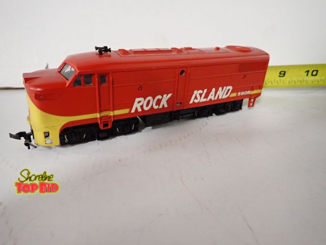 Lot 59-43128 - Lionel Rock Island 5505 Engine 7" long