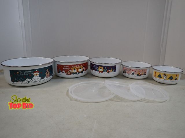 Lot 59-41483 - Vintage Christmas holiday enamelware metal nesting stacking bowls, set of 5 with 3 lids