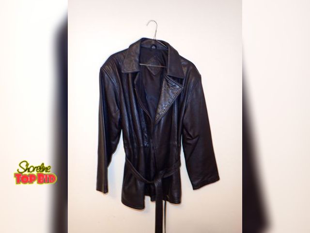 Lot 59-43586 - Jacqueline Ferrar Soft Leather Jacket, Black Size Small