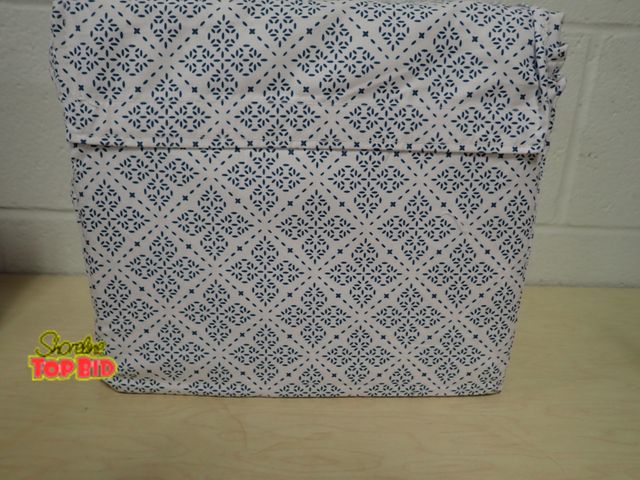 Lot 59-45007 - New Martha Stewart King Sheet Set