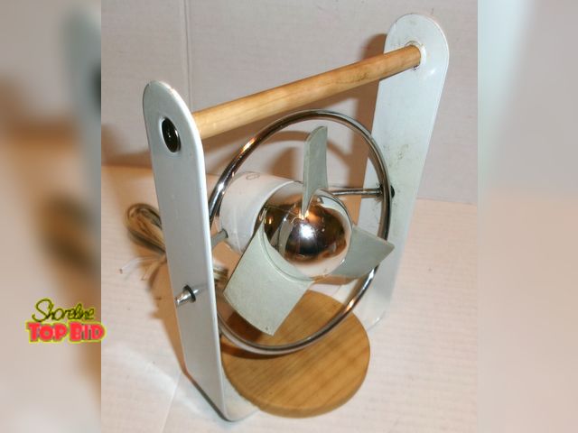 Lot 59-74537 - Sharper Image Soft Blade USB Desk Fa Fully Functional - preowned condition