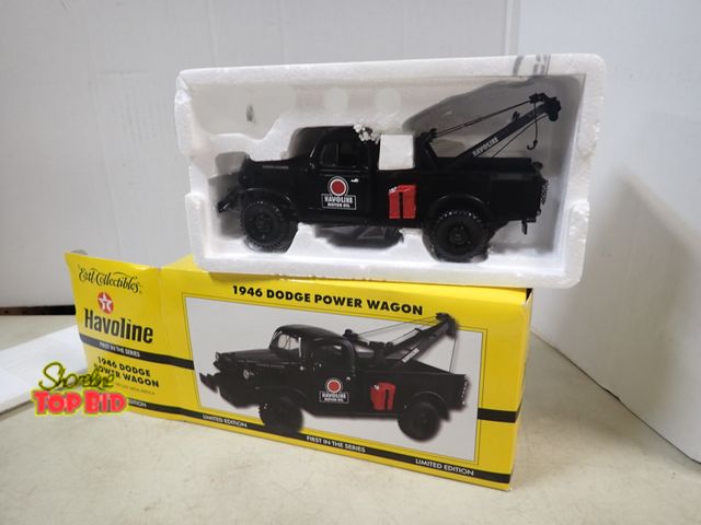 Lot 59-41407 - Diecast 1:25 Scale Replica 1946 Dodge Power Wagon, New